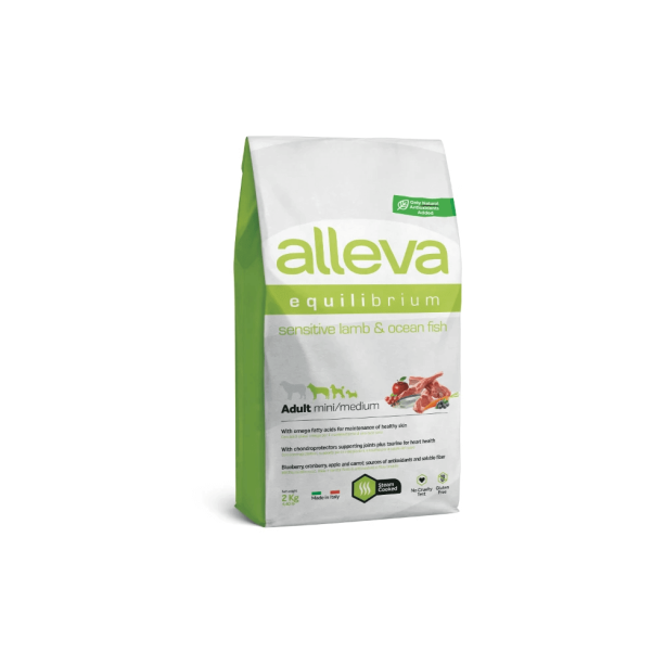Храна за кучета alleva equilibrium sensitive adult mini/medium с агнешко и океанска риба 2 кг. main product photo